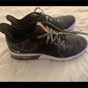 Nike Air Max Sequent 3